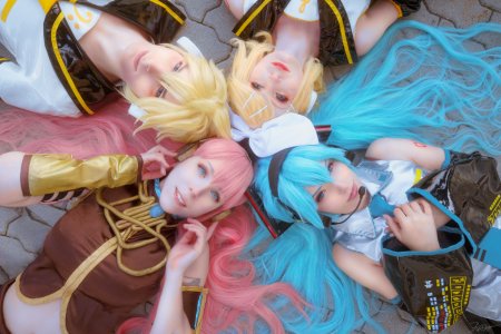 Hatsune Miku – V2