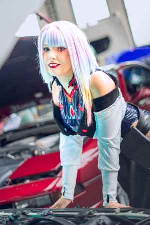 Lucy – Cyberpunk